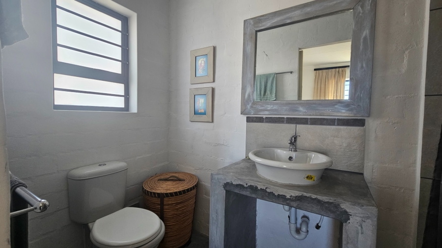 2 Bedroom Property for Sale in Harbour Lights Western Cape